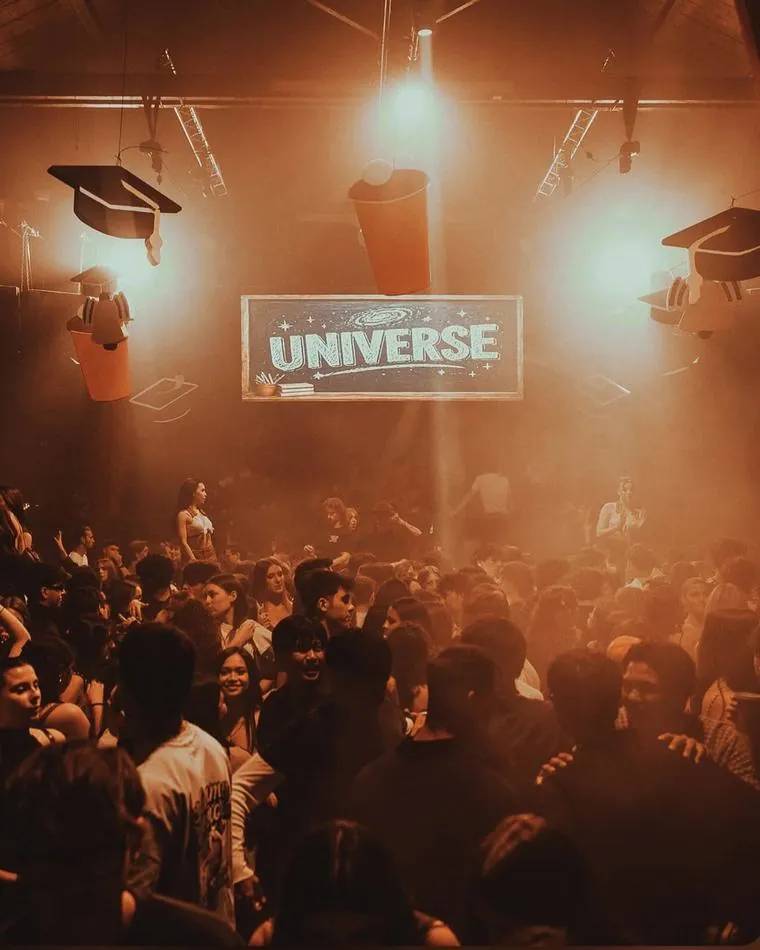 UNIVERSE al Totem Club